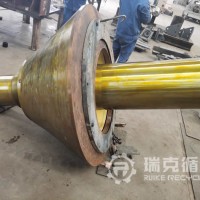 CH660圓錐破碎機動錐部維修