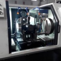 江西閥門機床定制廠家~禹創機械公司定做三面數控鏜孔專用機床