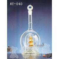 遼寧玻璃工藝酒瓶制造企業~河間宏藝公司生產加工酒瓶