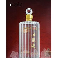 江蘇工藝酒瓶生產(chǎn)企業(yè)_宏藝玻璃制品公司生產(chǎn)制造空心造型酒瓶